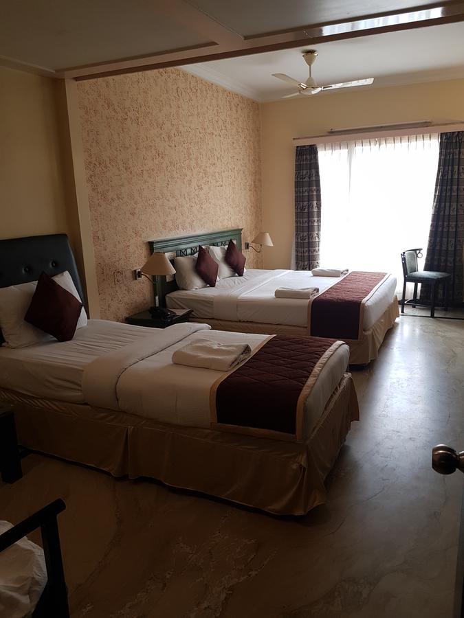 Glm Meridian Chennai Extérieur photo