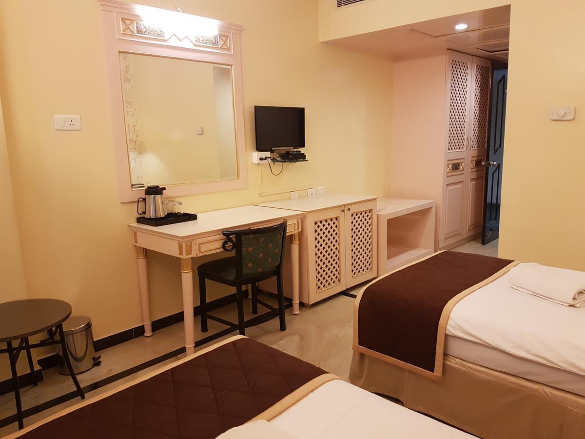 Glm Meridian Chennai Extérieur photo