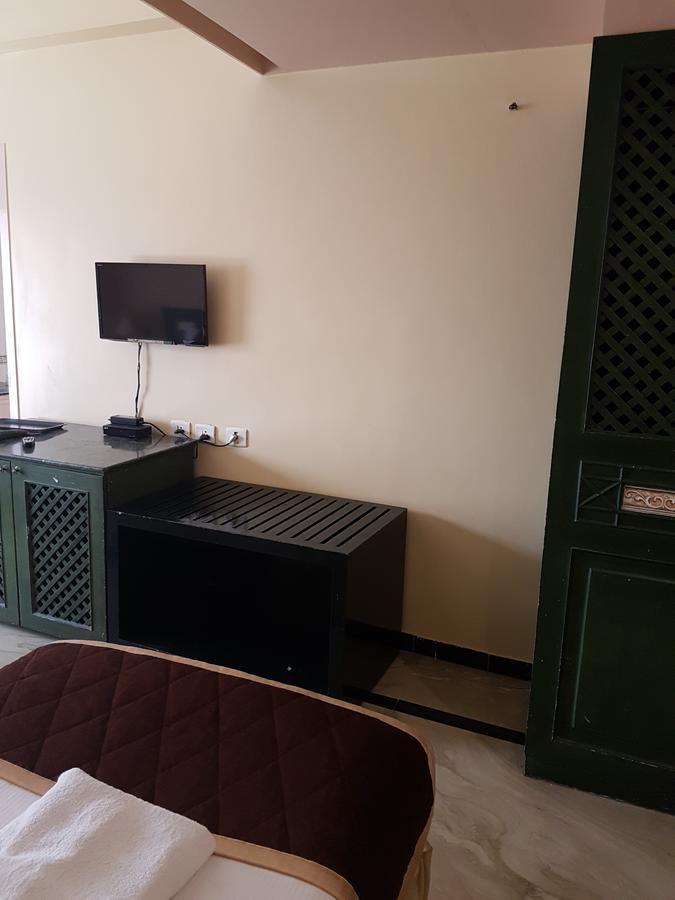Glm Meridian Chennai Extérieur photo